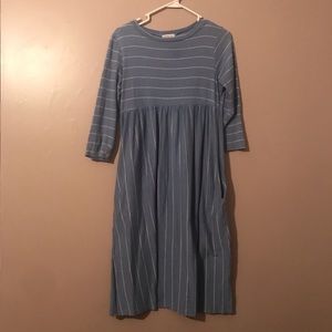 AMAZING baby blue and thin white striped dress😍